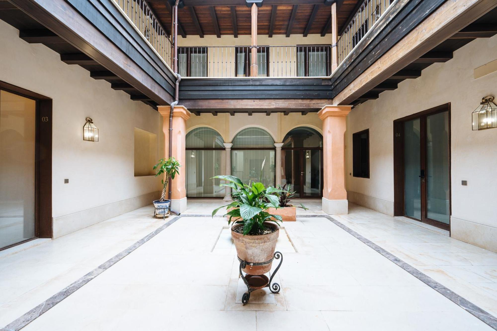 Apartamentos La Vistosona Севиля Екстериор снимка