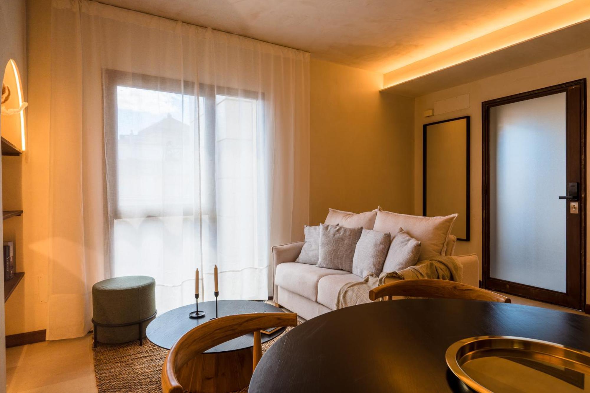Apartamentos La Vistosona Севиля Екстериор снимка
