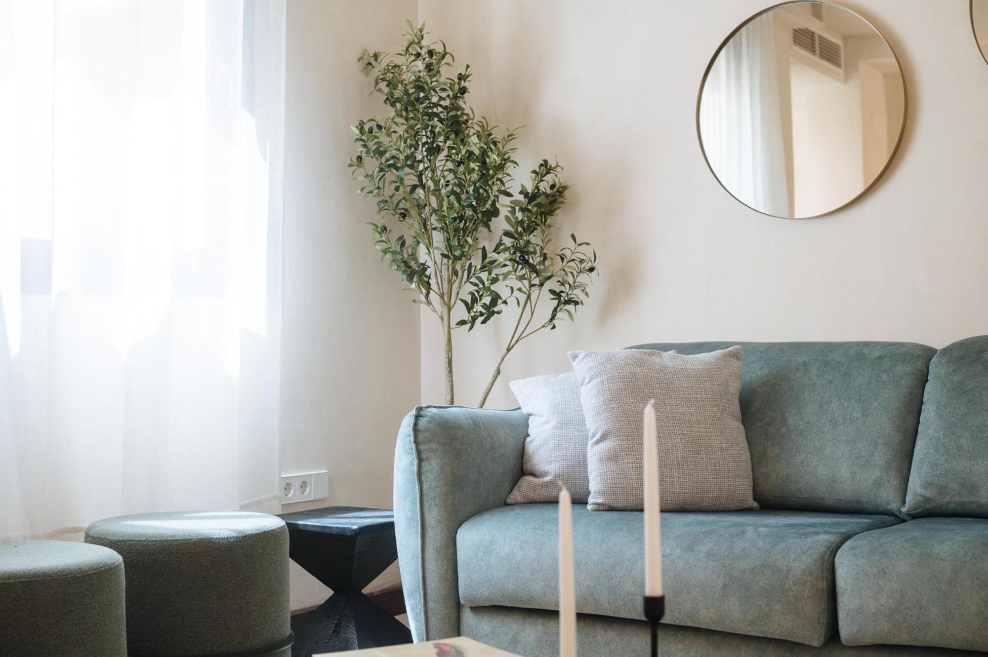 Apartamentos La Vistosona Севиля Екстериор снимка