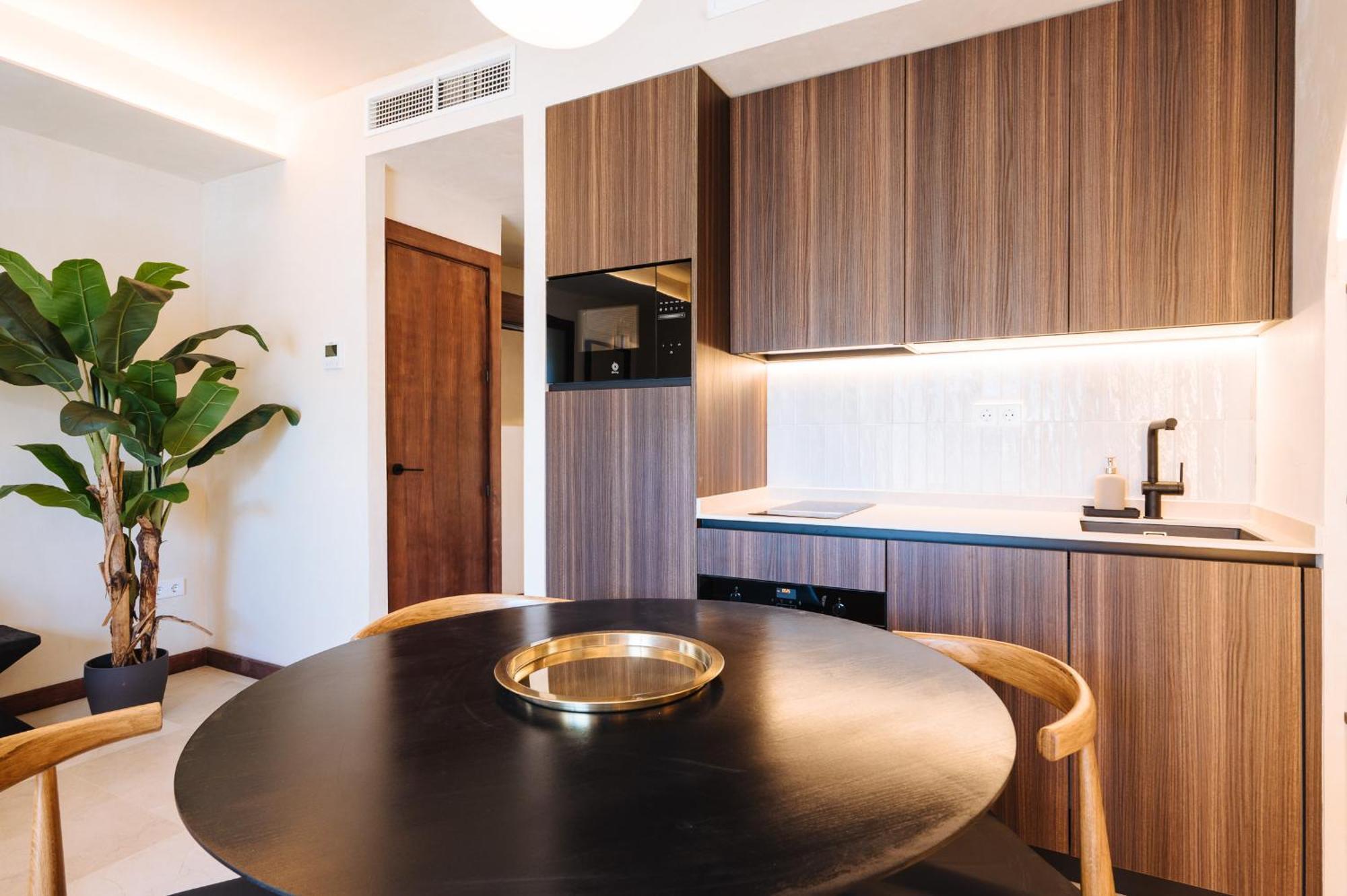 Apartamentos La Vistosona Севиля Екстериор снимка