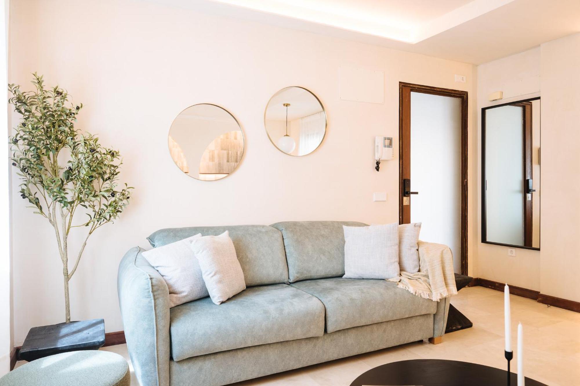 Apartamentos La Vistosona Севиля Екстериор снимка