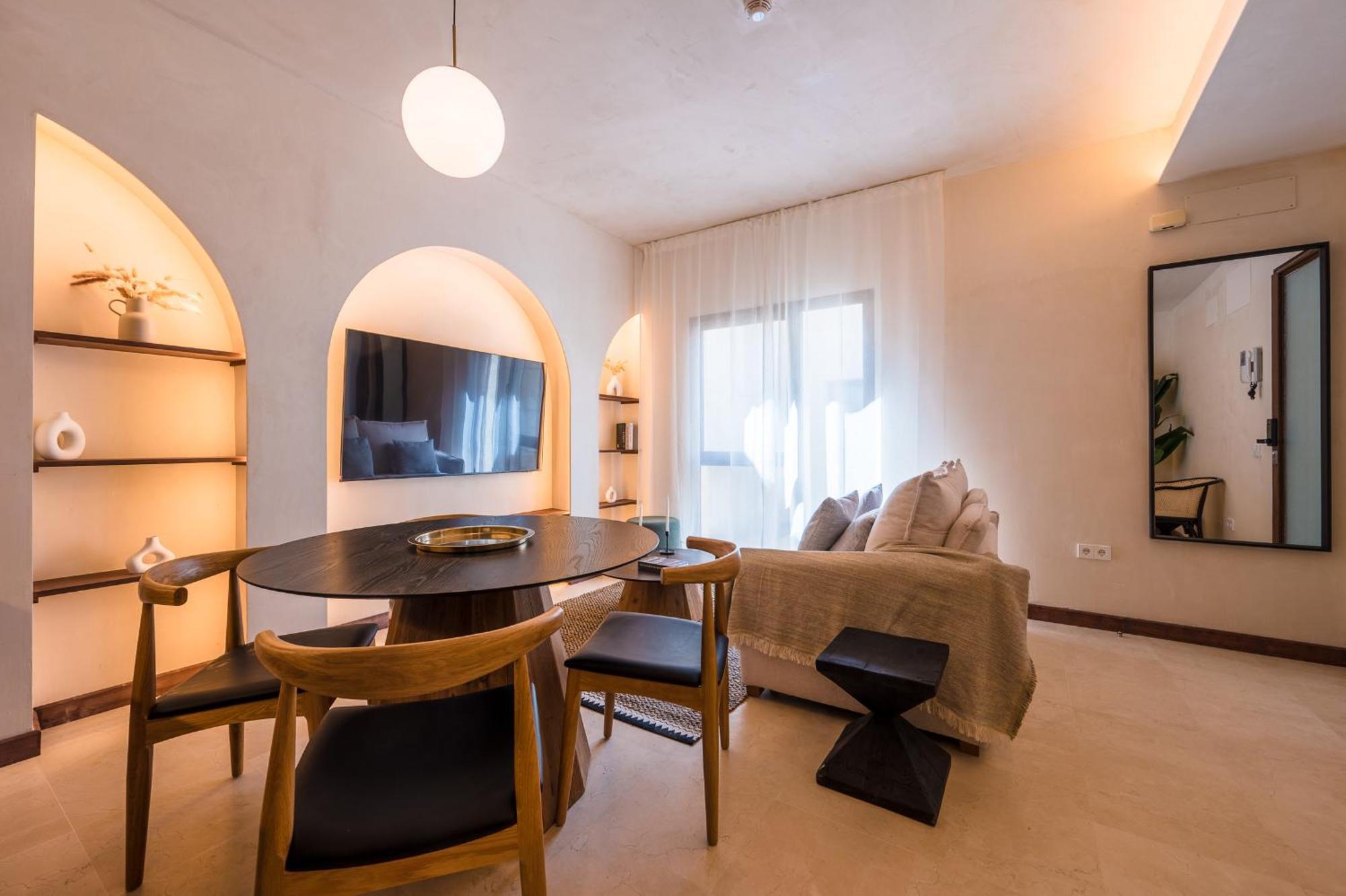 Apartamentos La Vistosona Севиля Екстериор снимка